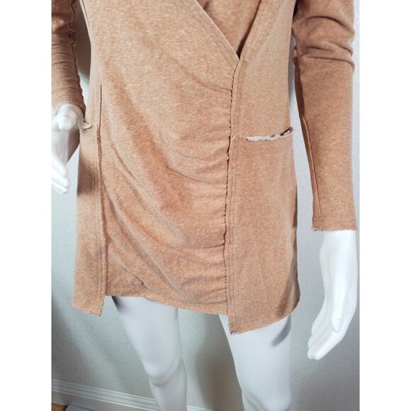 Sundance Beige Faux Wrap Pullover Top Women’s XS Long Sleeve Pockets V-Neck - Picture 4 of 7